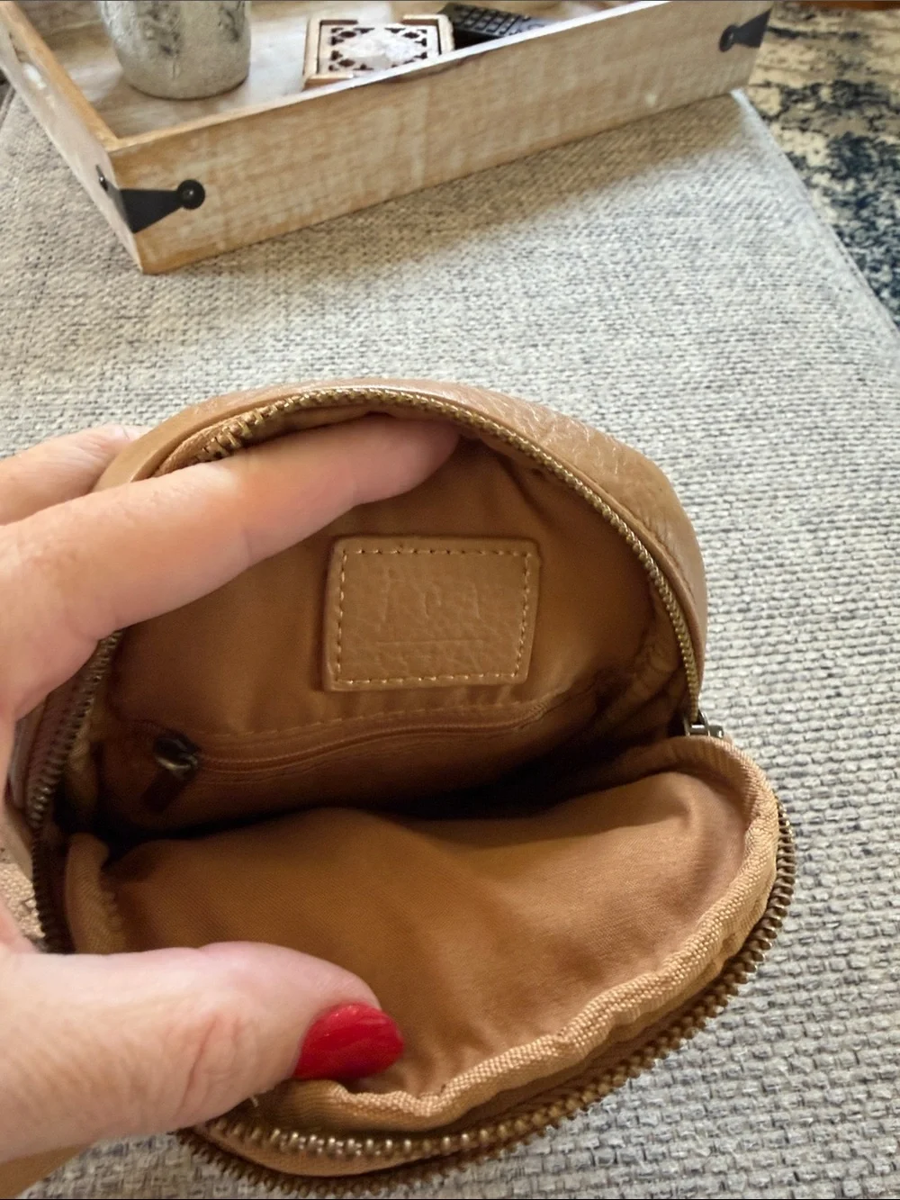 Tan Leather Crossbody Sling Bag - Casual Everyday Style (7)